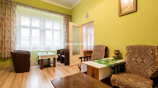 dom wolnostojący, 2 pokoje Grabie. Zdjęcie 3