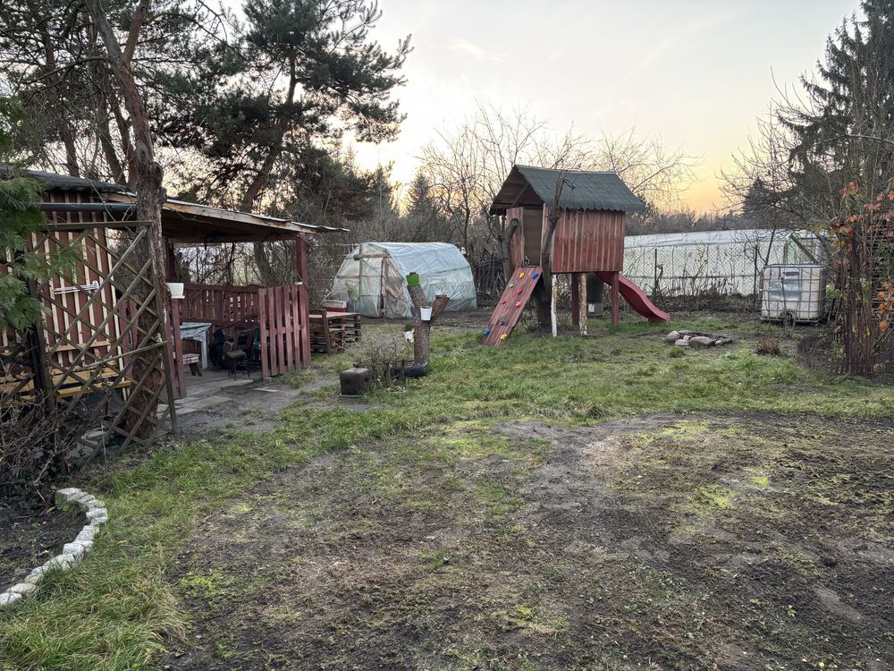 Działka rod Ostrowiec Świętokrzyski