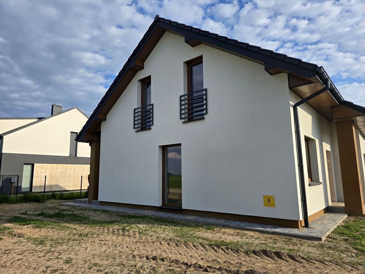 dom wolnostojący, 4 pokoje Mączniki. Zdjęcie 7