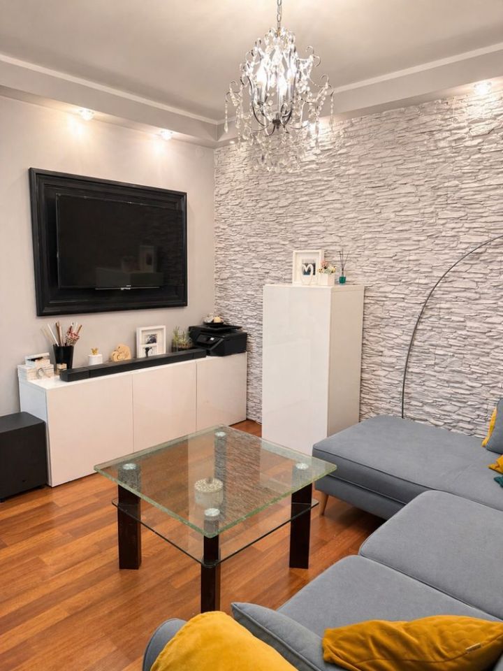 Mieszkanie 4-pokojowe Marki. Zdjęcie 8