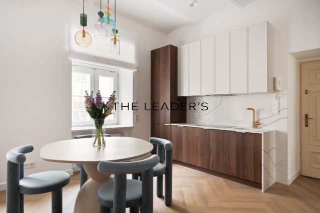 Mieszkanie 2-pokojowe Warszawa Śródmieście, ul. Wilcza. Zdjęcie 1