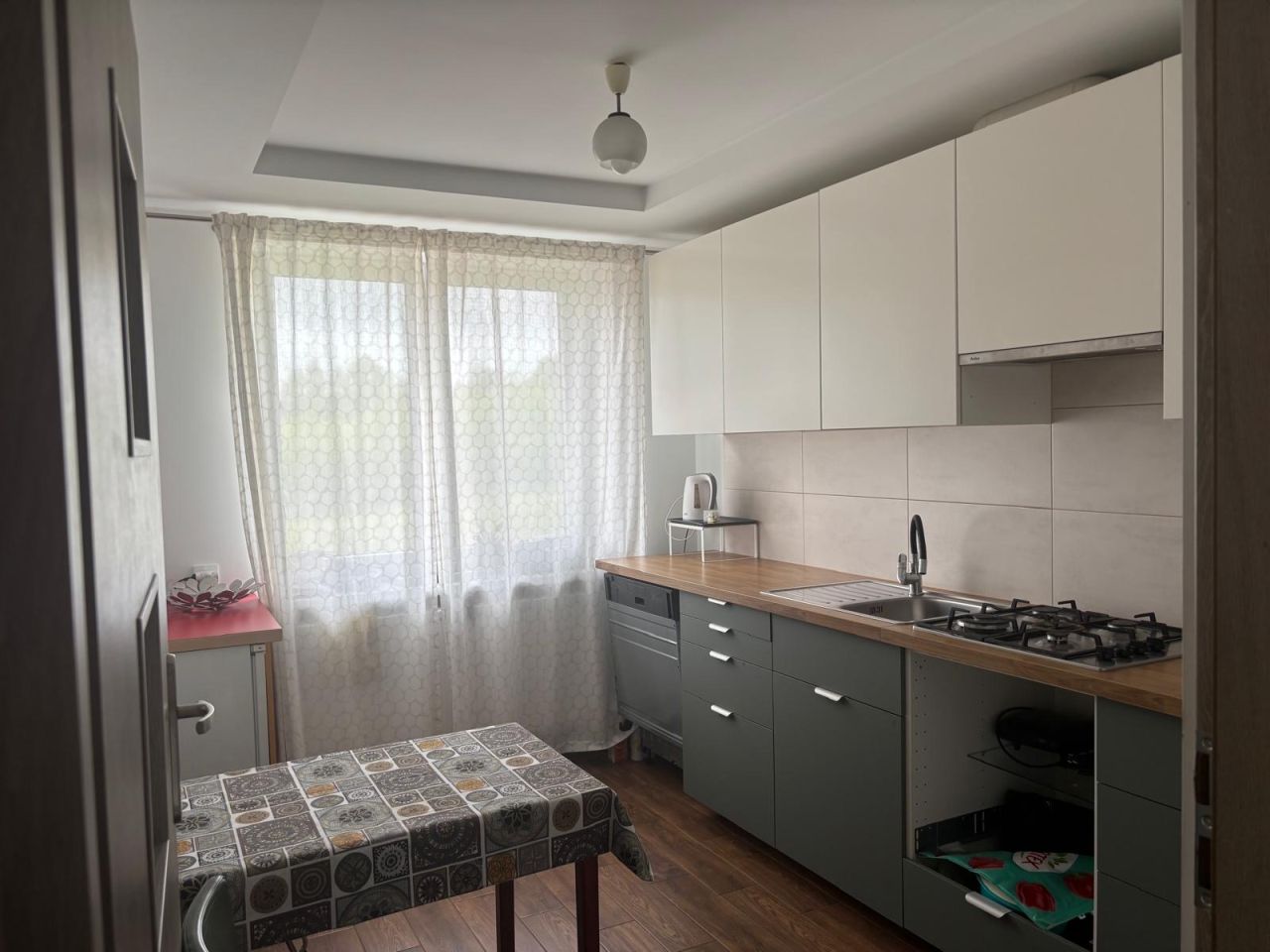 dom wolnostojący, 7 pokoi Gosprzydowa. Zdjęcie 8