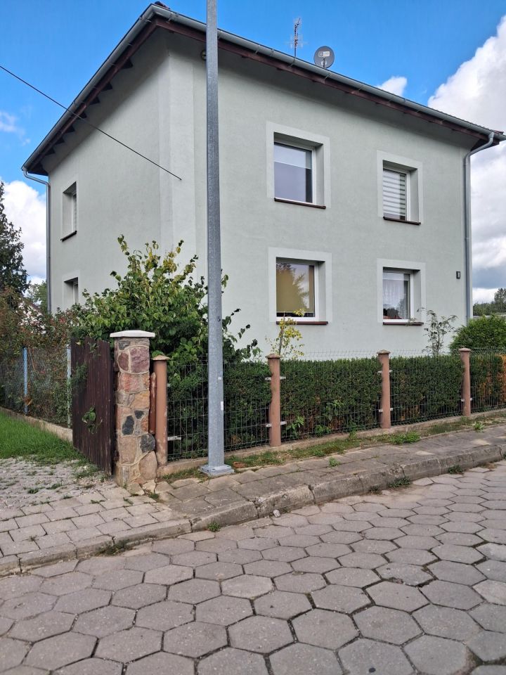 dom wolnostojący, 4 pokoje Węgorzewo, ul. Słoneczna. Zdjęcie 1