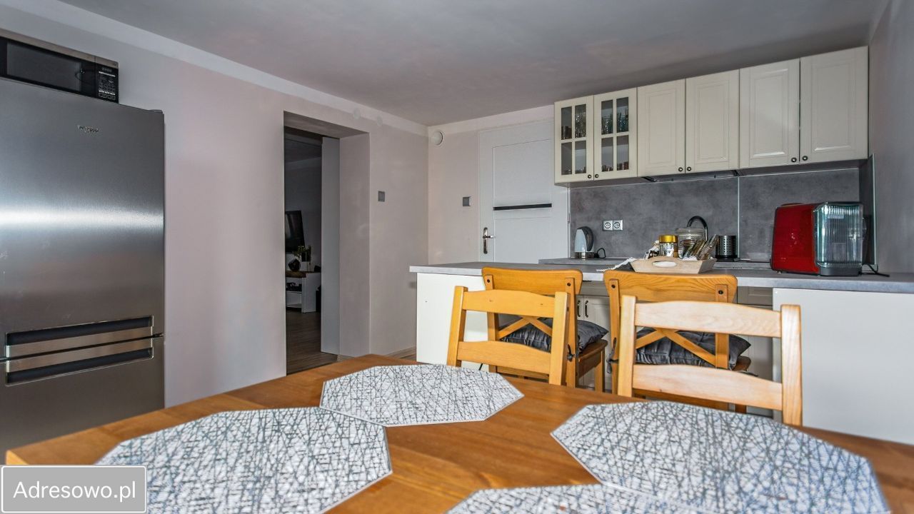 dom wolnostojący, 4 pokoje Łabapa. Zdjęcie 10