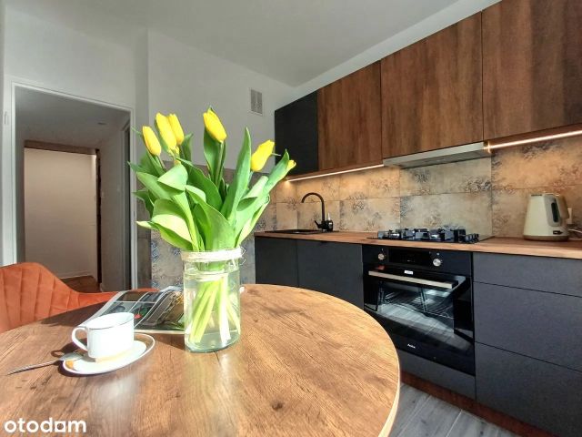 Mieszkanie 3-pokojowe Poznań Winogrady, os. Zwycięstwa. Zdjęcie 1