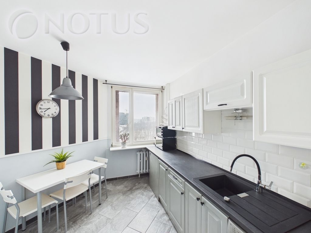 Mieszkanie 3-pokojowe Katowice. Zdjęcie 2