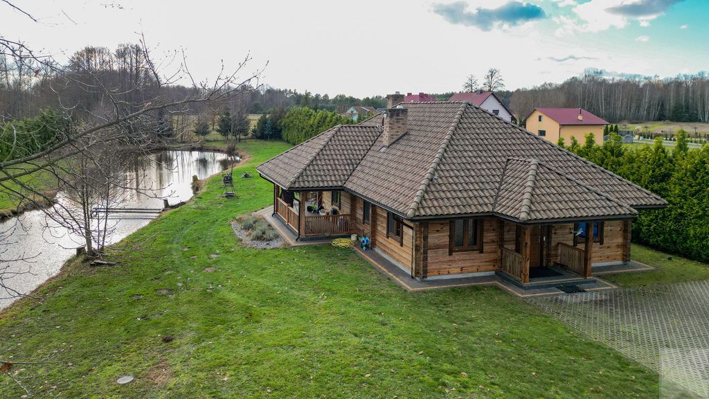 dom wolnostojący, 3 pokoje Czerwona Wola. Zdjęcie 3