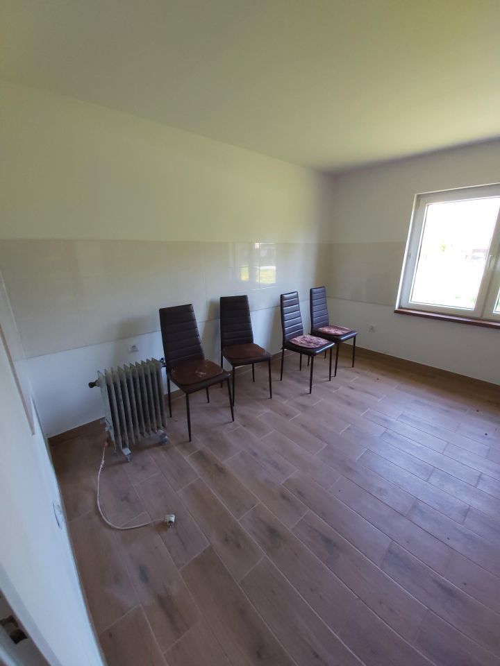 dom wolnostojący, 2 pokoje Szczeglacin. Zdjęcie 9