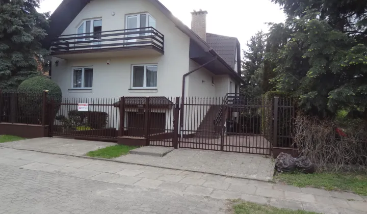 dom wolnostojący, 5 pokoi Radom Dzierzków, Kszubska