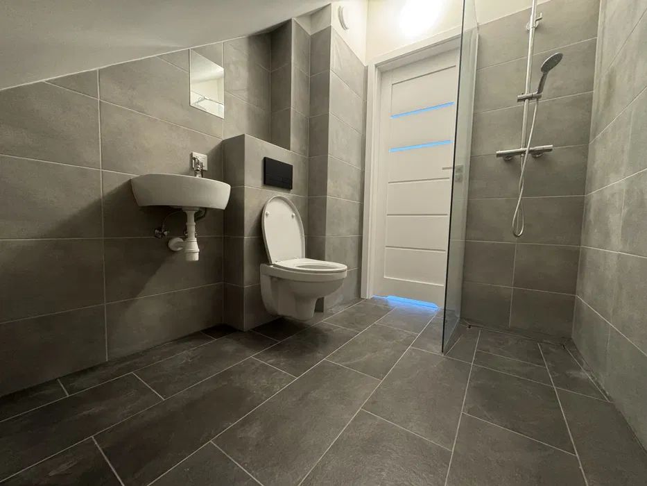 Lokal Kraków Czyżyny, al. Pokoju. Zdjęcie 4