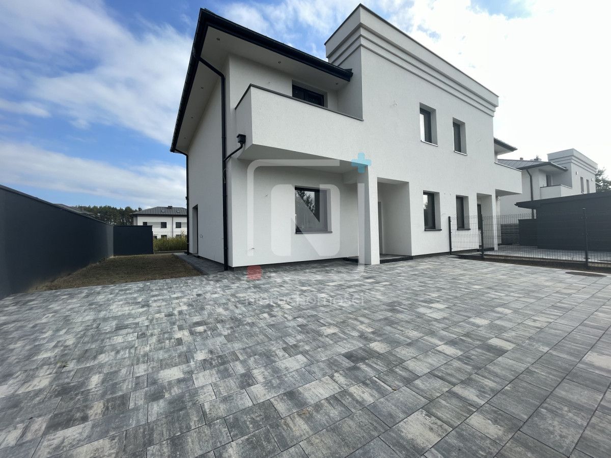 bliźniak, 5 pokoi Łomianki. Zdjęcie 5