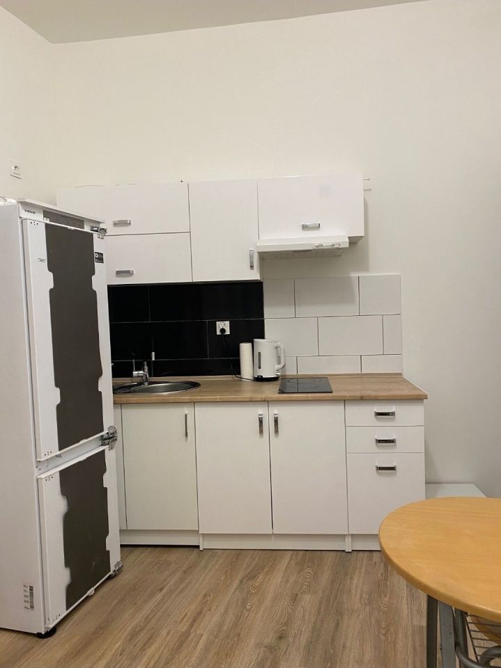 Mieszkanie 2-pokojowe Bytom, ul. Piekarska. Zdjęcie 3