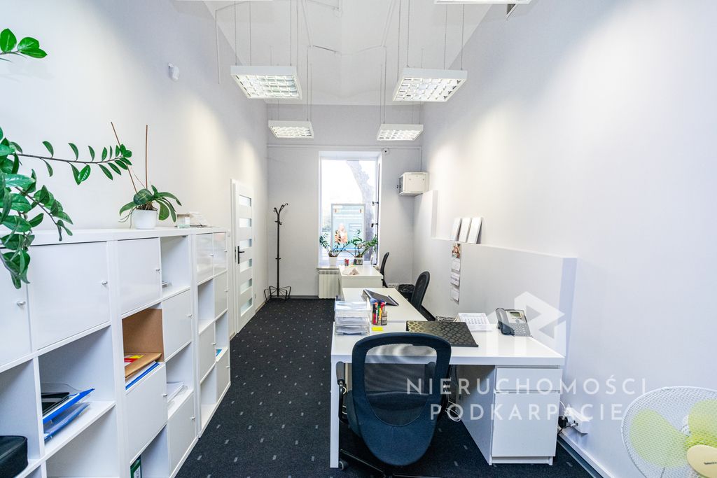 Lokal Rzeszów, al. Józefa Piłsudskiego. Zdjęcie 7