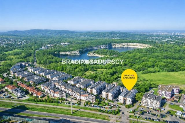 Mieszkanie 3-pokojowe Kraków Dębniki, ul. Pychowicka. Zdjęcie 2