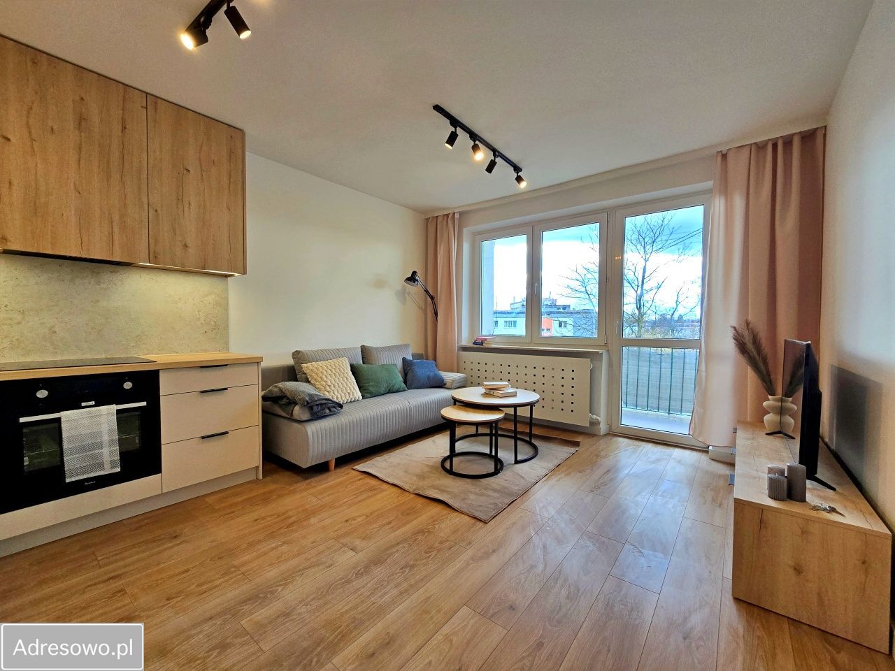 Mieszkanie 3-pokojowe Tarnów, ul. Romualda Traugutta. Zdjęcie 2