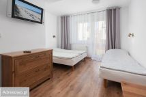 dom szeregowy, 12 pokoi Władysławowo, ul. kadm. Józefa Unruga. Zdjęcie 2