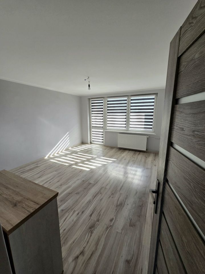 Mieszkanie 4-pokojowe Lubin Centrum, ul. Marii Skłodowskiej-Curie. Zdjęcie 8