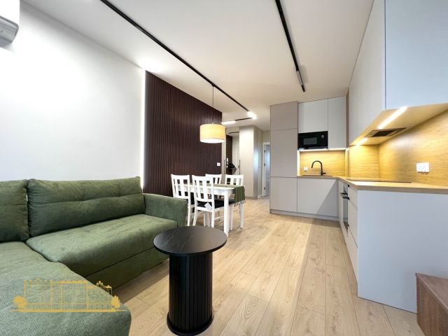 Mieszkanie 3-pokojowe Kraków, al. Kijowska. Zdjęcie 1