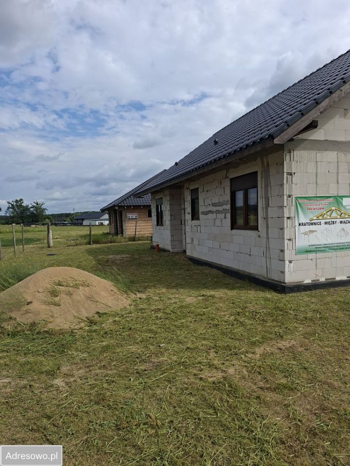 dom wolnostojący, 2 pokoje Białcz. Zdjęcie 3