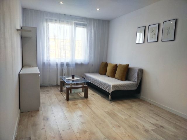 Mieszkanie 1-pokojowe Częstochowa Zawodzie, ul. Orlik-Rückemanna. Zdjęcie 1