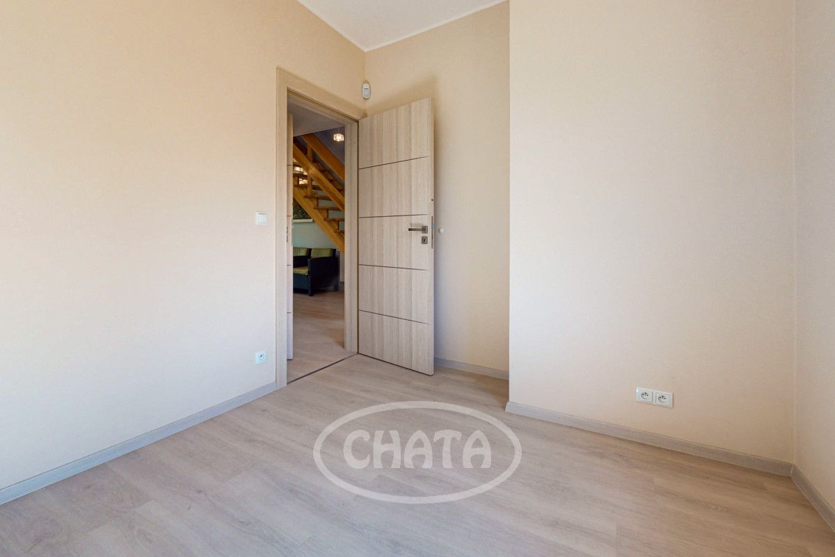 bliźniak, 5 pokoi Tyniec Mały, ul. Diamentowa. Zdjęcie 8