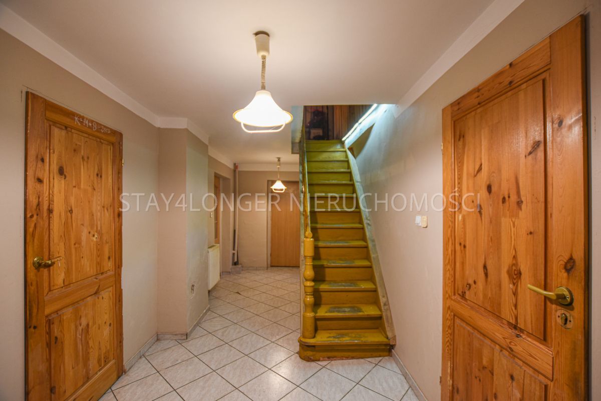 dom wolnostojący, 5 pokoi Płóczki Górne. Zdjęcie 2
