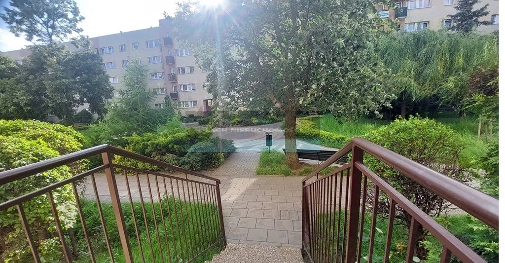 Mieszkanie 3-pokojowe Warszawa Włochy, ul. 1 Sierpnia. Zdjęcie 11