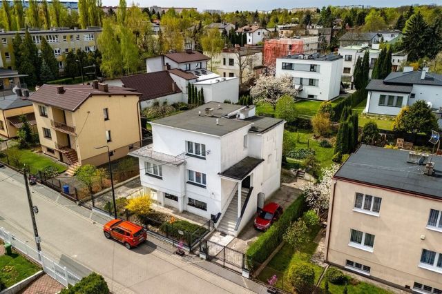 dom wolnostojący, 6 pokoi Łódź Julianów, ul. Jaśminowa. Zdjęcie 1