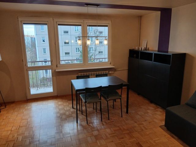 Mieszkanie 3-pokojowe Łódź Olechów. Zdjęcie 1