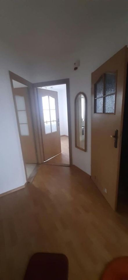 Mieszkanie 3-pokojowe Ostrowiec Świętokrzyski. Zdjęcie 8