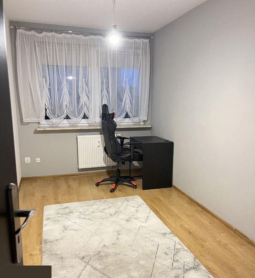 Mieszkanie 3-pokojowe Żyrardów. Zdjęcie 12