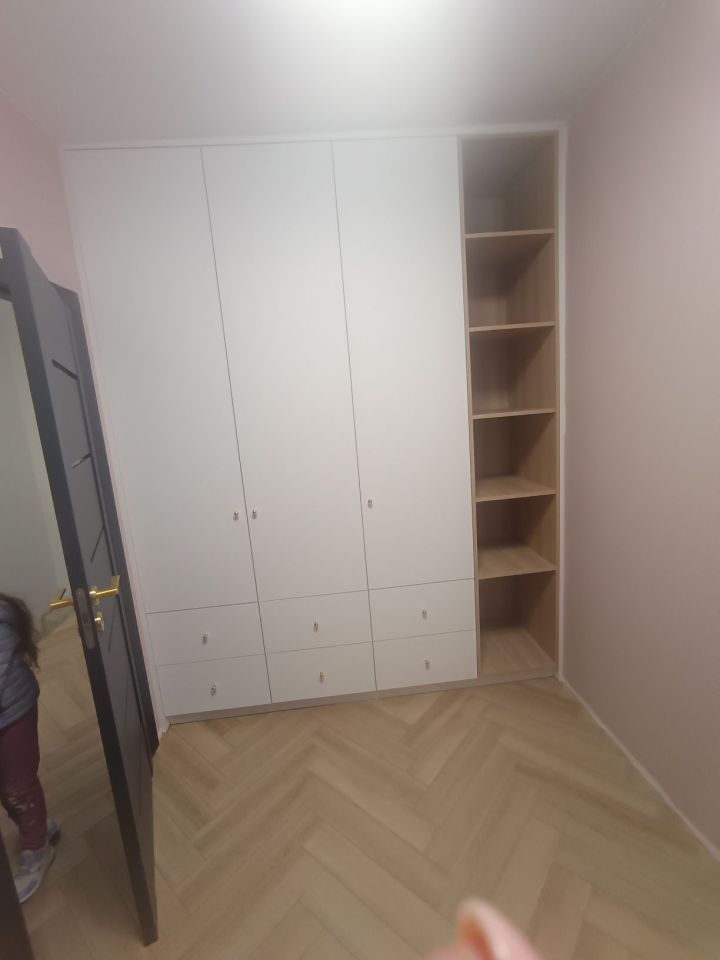 Mieszkanie 4-pokojowe Nowy Dwór Mazowiecki. Zdjęcie 8