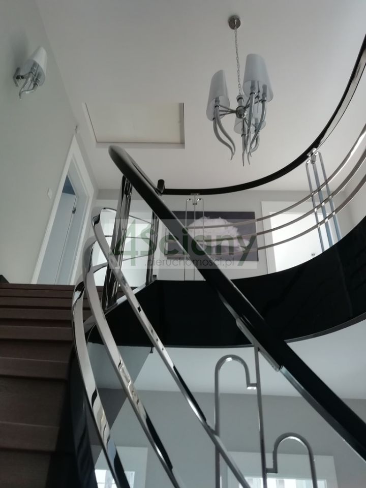 dom wolnostojący, 7 pokoi Jazgarzewszczyzna. Zdjęcie 11