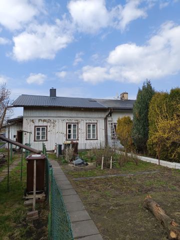 budynek wielorodzinny, 1 pokój Ostrowiec Świętokrzyski, ul. Juliusza Słowackiego. Zdjęcie 1