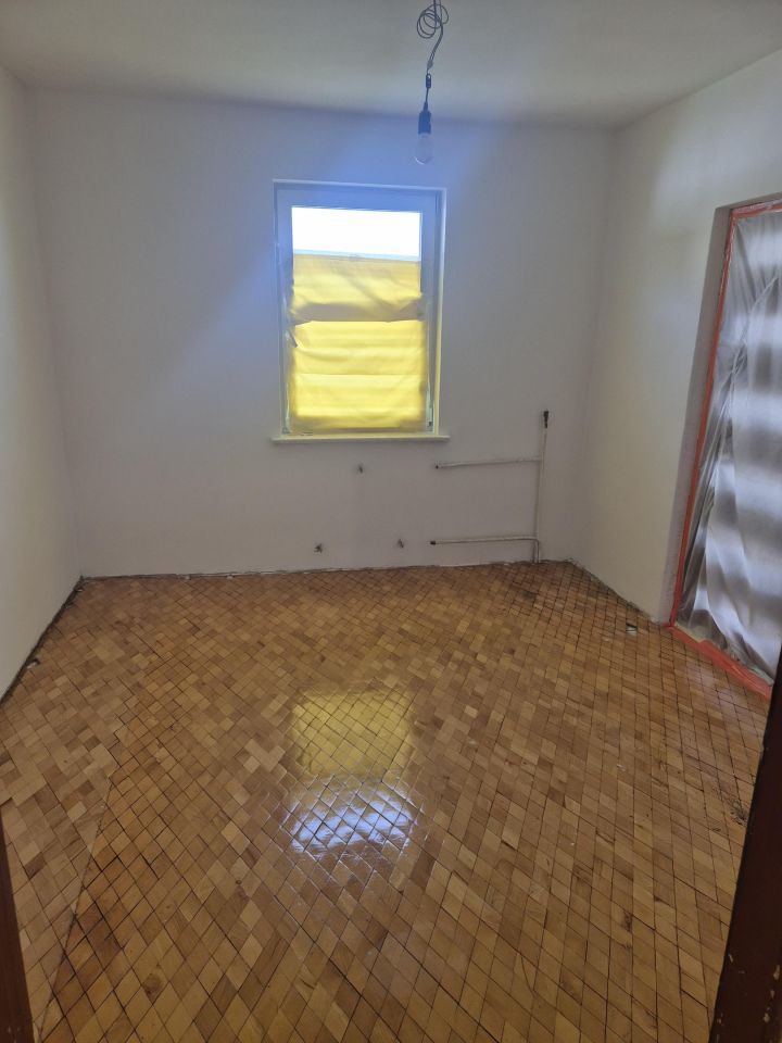 dom wolnostojący, 6 pokoi Łodygowice, ul. Jesionowa. Zdjęcie 4