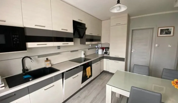 Mieszkanie 2-pokojowe Dzierżoniów, ul. gen. Stefana Grota-Roweckiego