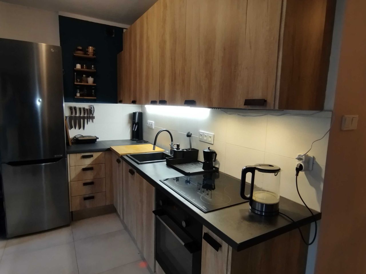 Mieszkanie 3-pokojowe Marki. Zdjęcie 3