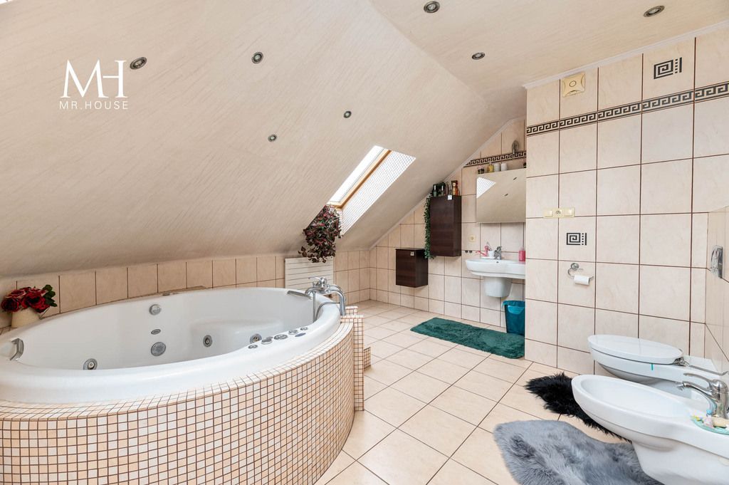 dom wolnostojący, 7 pokoi Łódź. Zdjęcie 15