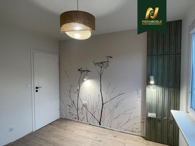 Mieszkanie 3-pokojowe Gdynia Karwiny, ul. Kornela Makuszyńskiego. Zdjęcie 1