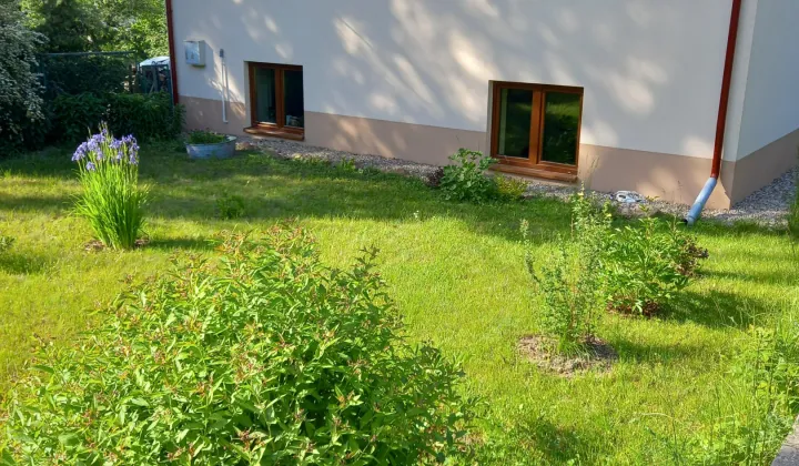 dom wolnostojący, 4 pokoje Nurzec-Stacja, ul. Szkolna