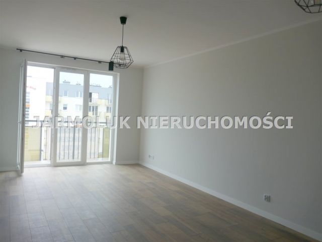 Mieszkanie 3-pokojowe Wrocław Psie Pole, ul. Kminkowa. Zdjęcie 1