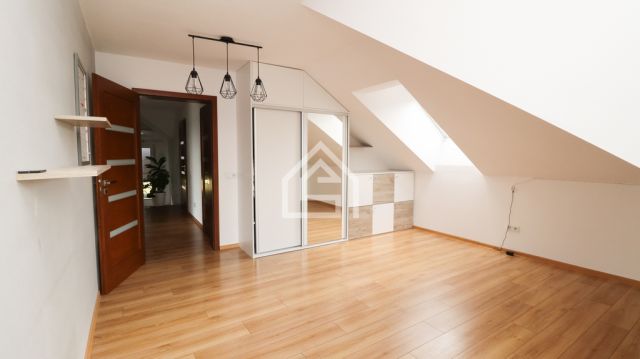 dom wolnostojący, 6 pokoi Gnojnik. Zdjęcie 17