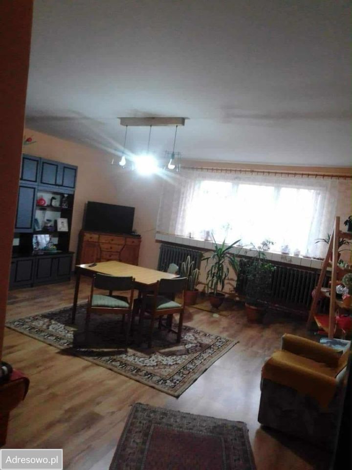 dom wolnostojący, 4 pokoje Krosino. Zdjęcie 2