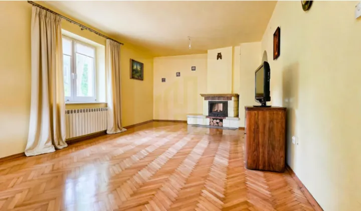 bliźniak, 6 pokoi Podkowa Leśna