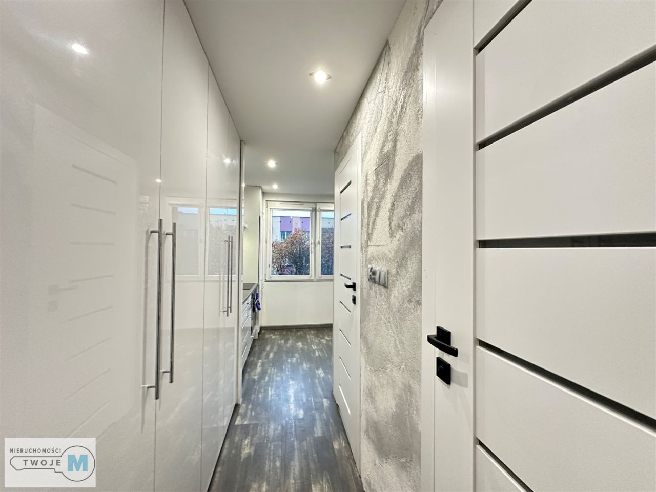 Mieszkanie 3-pokojowe Chęciny. Zdjęcie 17