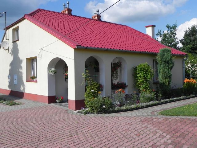 dom wolnostojący, 3 pokoje Tarnobrzeg Dzików, ul. Dzikowska. Zdjęcie 1