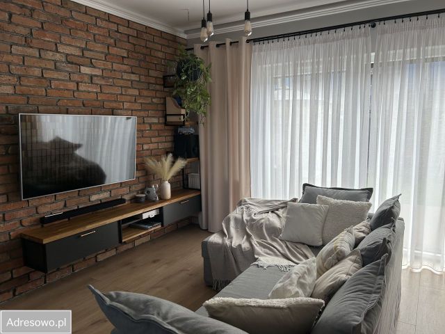 dom szeregowy, 4 pokoje Plewiska, ul. Szałwiowa. Zdjęcie 1