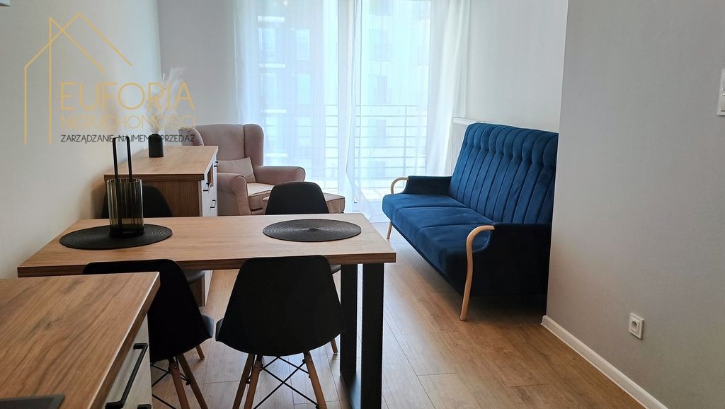 Mieszkanie 2-pokojowe Łódź, ul. Krzysztofa Cedry. Zdjęcie 2