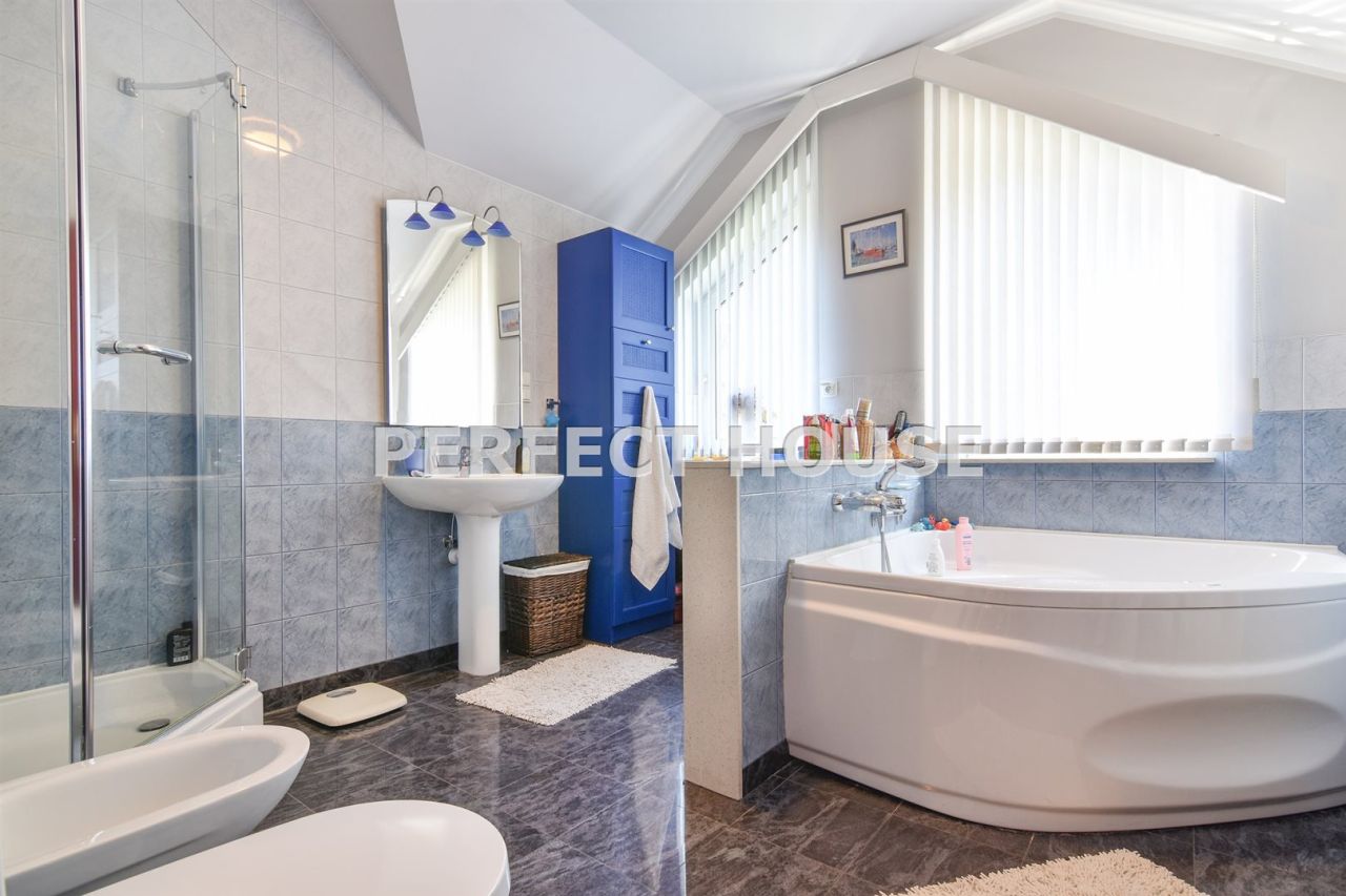 dom wolnostojący, 7 pokoi Poznań Wola. Zdjęcie 11