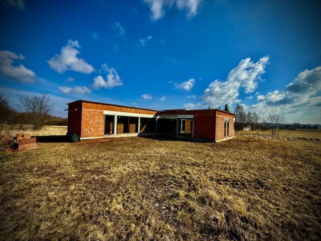 dom wolnostojący Aleksandria Aleksandria Druga, ul. Miodowa. Zdjęcie 1